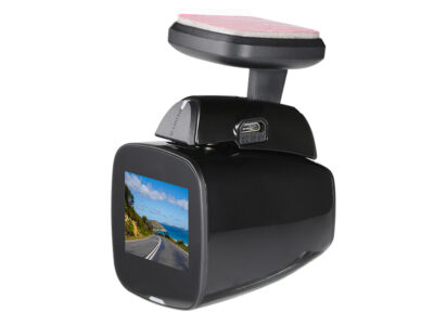 Puis je fixer ma Dashcam à l'extérieur de ma voiture ?